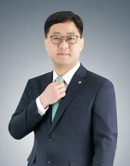 피싱·스미싱 기승…비대면 금융사고 피해, 책임 소재 규명과 해결 방안은?