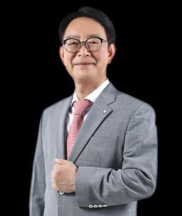 사건담당변호사 이일권